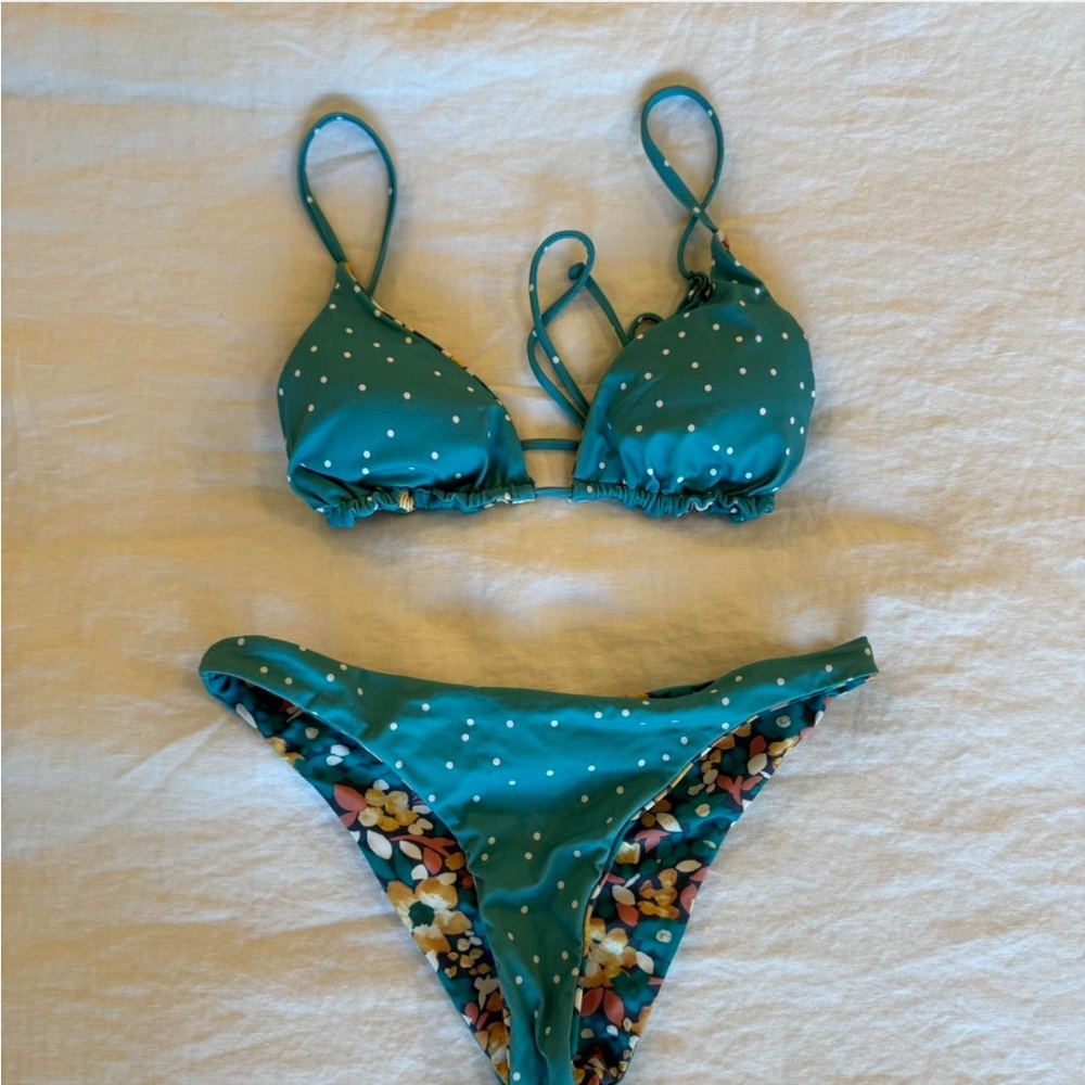 O'Neill Teal White Polka Dot Reversible Floral Triangle Bikini Set